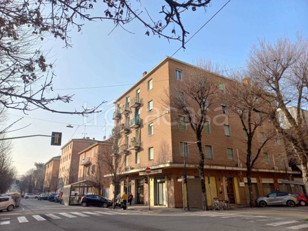 trivano in vendita a Bologna in zona Bolognina