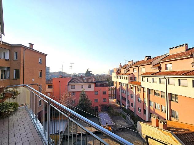 appartamento in vendita a Bologna in zona Saffi