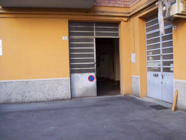 locale di sgombero in vendita a Bologna in zona Savena