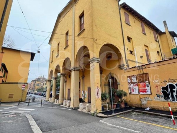 appartamento in vendita a Bologna in zona Centro Storico
