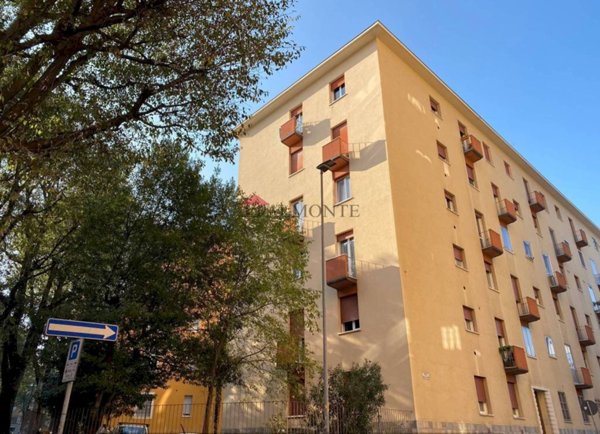 appartamento in vendita a Bologna in zona Saragozza