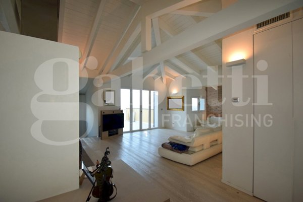 casa indipendente in vendita a Bologna in zona Santo Stefano
