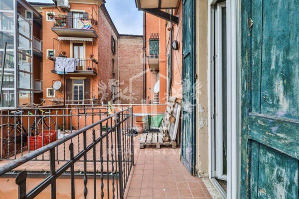 appartamento in vendita a Bologna in zona Saffi