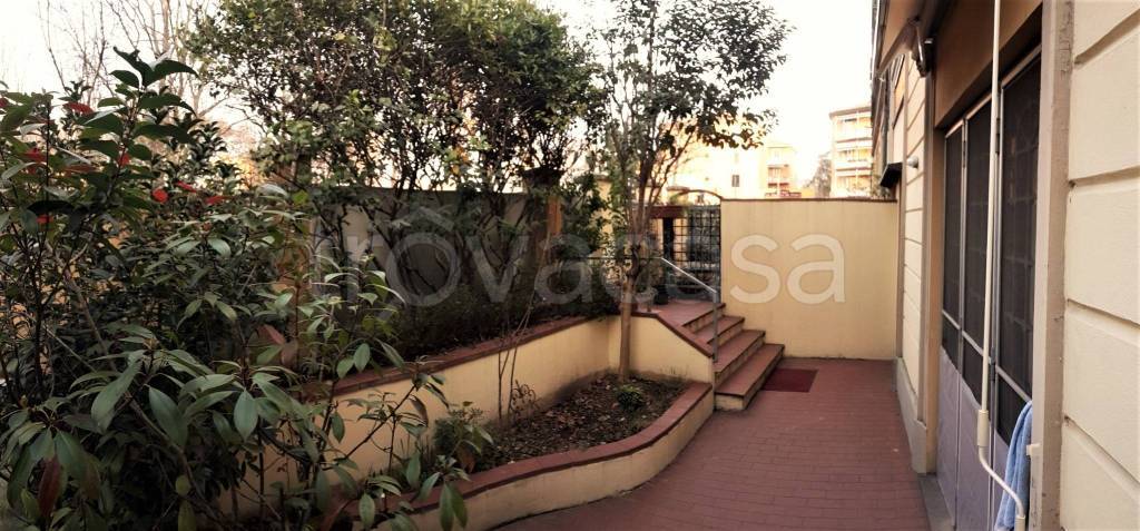 casa indipendente in vendita a Bologna in zona Bolognina