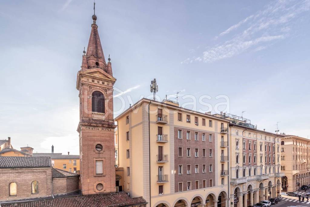 appartamento in vendita a Bologna in zona San Vitale