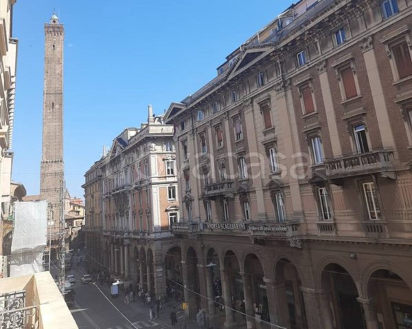 ufficio in vendita a Bologna in zona Centro Storico