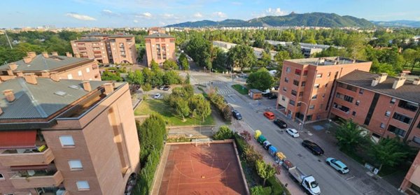 appartamento in vendita a Bologna in zona Reno
