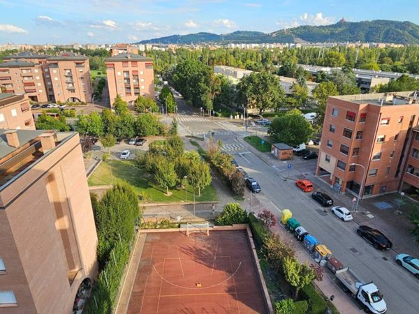 appartamento in vendita a Bologna in zona Reno