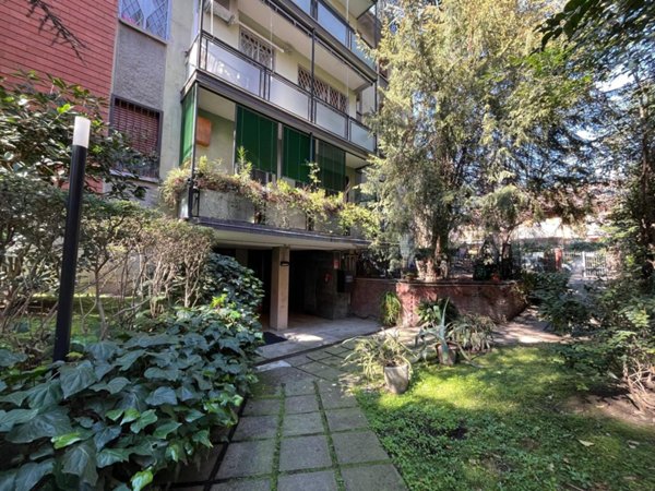 appartamento in vendita a Bologna in zona Saragozza