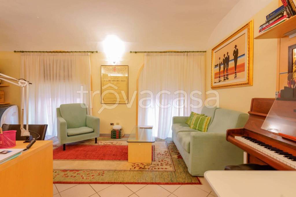 appartamento in vendita a Bologna in zona Santo Stefano