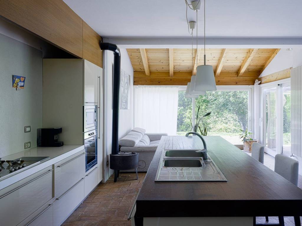 casa indipendente in vendita a Bologna in zona Santo Stefano