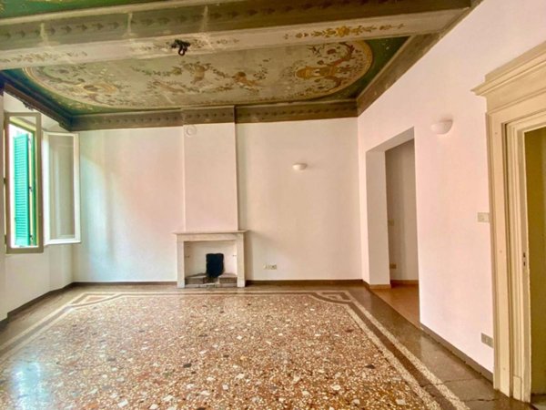 appartamento in vendita a Bologna in zona Santo Stefano