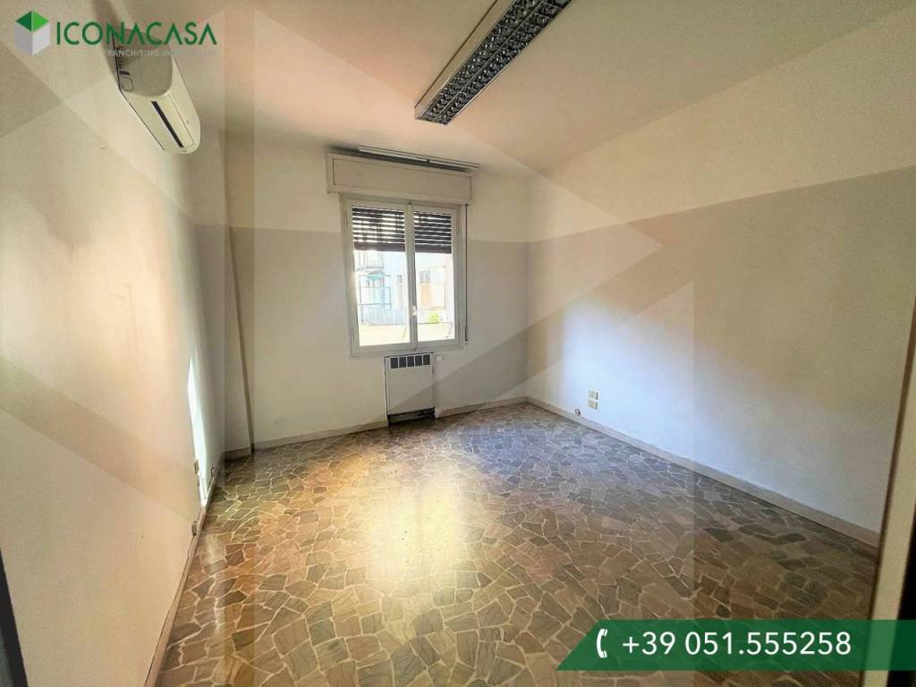 appartamento in vendita a Bologna in zona Saffi