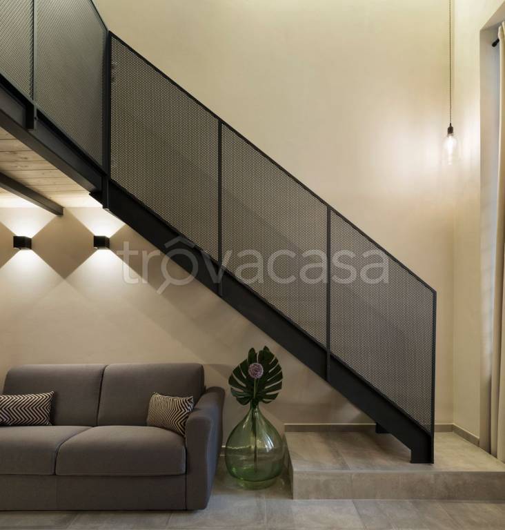 appartamento in vendita a Bologna in zona Santo Stefano