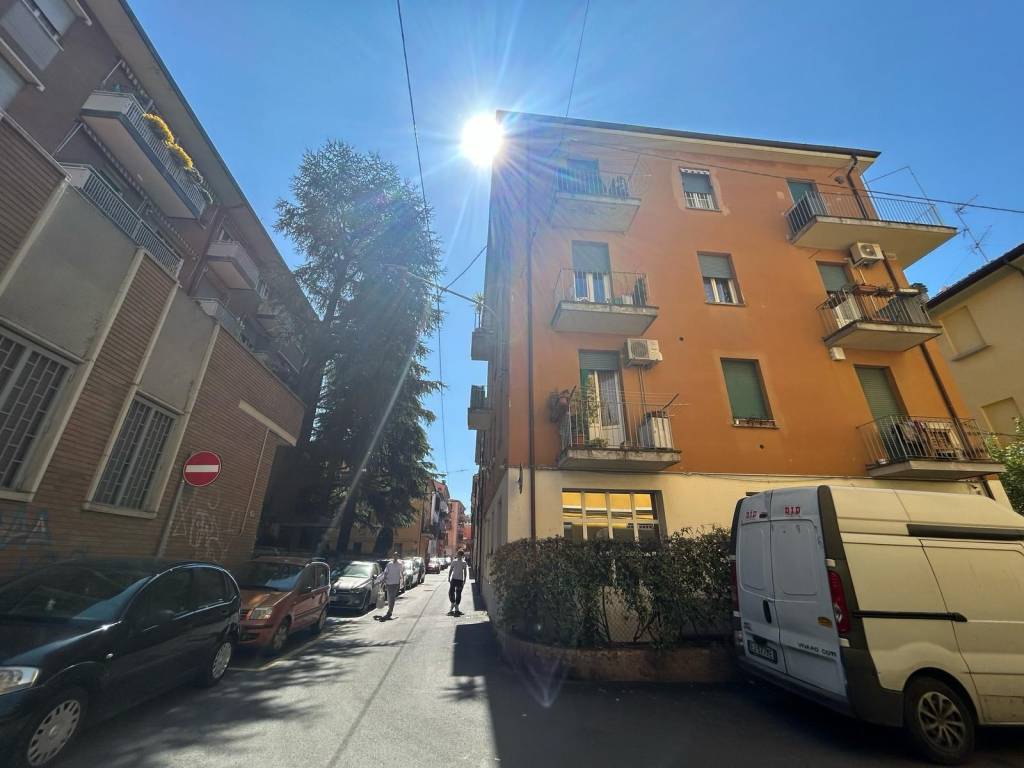 appartamento in vendita a Bologna