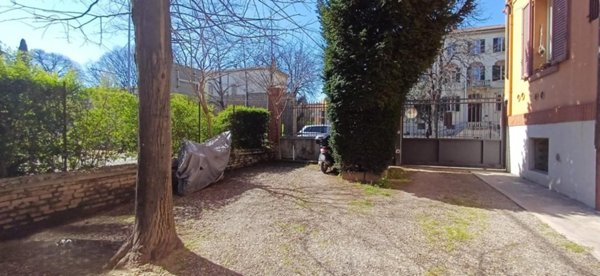appartamento in vendita a Bologna in zona Santo Stefano