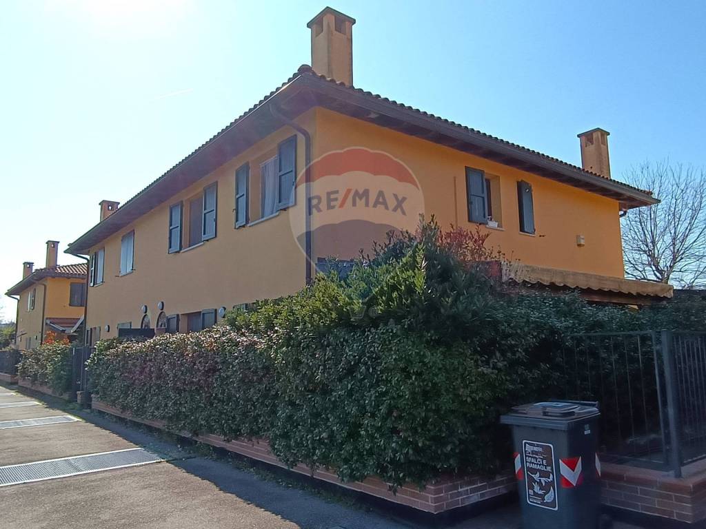 casa indipendente in vendita a Bologna in zona San Vitale