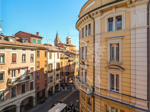 appartamento in vendita a Bologna in zona Centro Storico