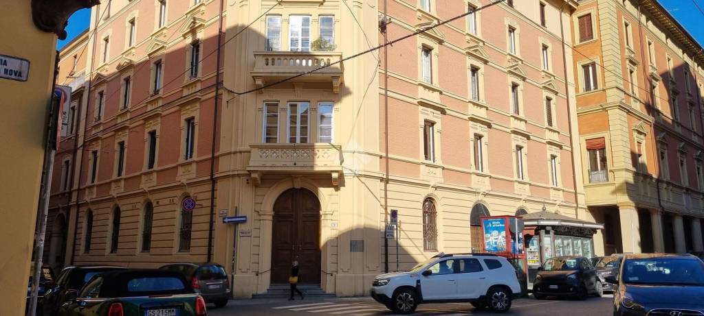 locale di sgombero in vendita a Bologna in zona Centro Storico
