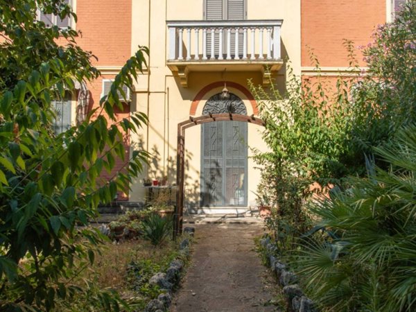appartamento in vendita a Bologna in zona Lame