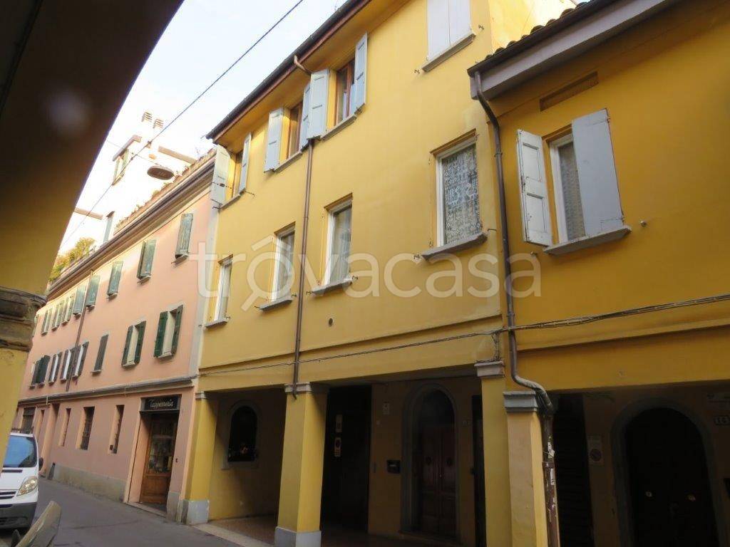 appartamento in vendita a Bologna in zona Santo Stefano