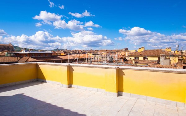 appartamento in vendita a Bologna in zona Centro Storico