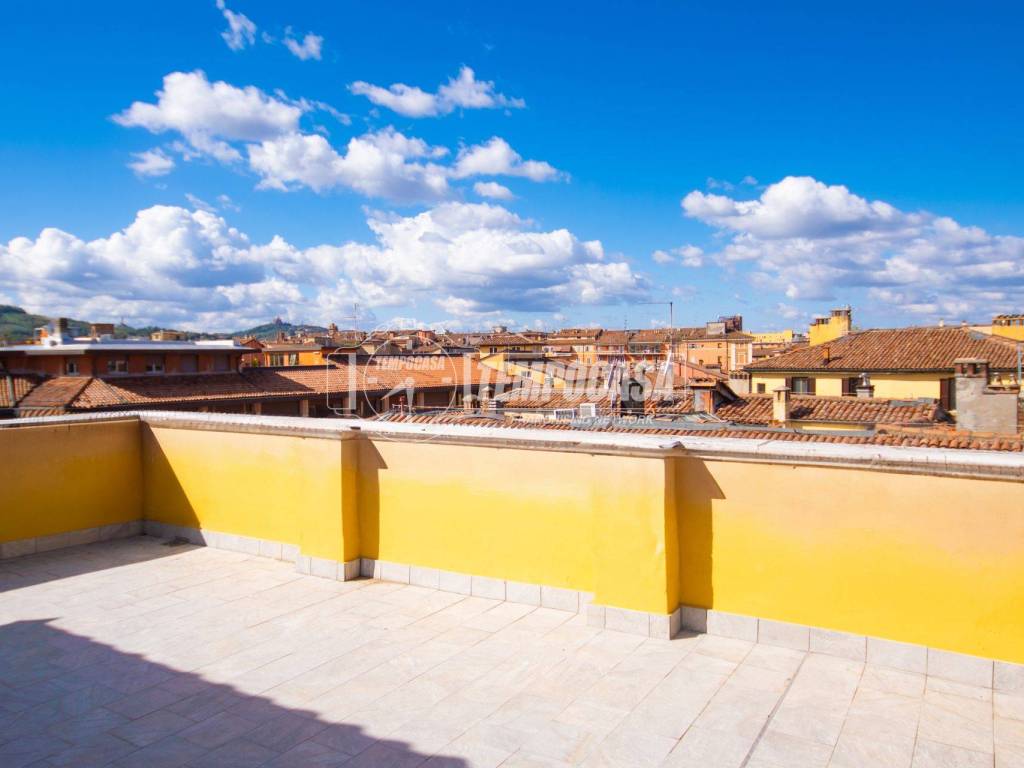 appartamento in vendita a Bologna in zona San Vitale