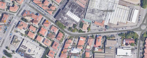 negozio in vendita a Bologna in zona Corticella