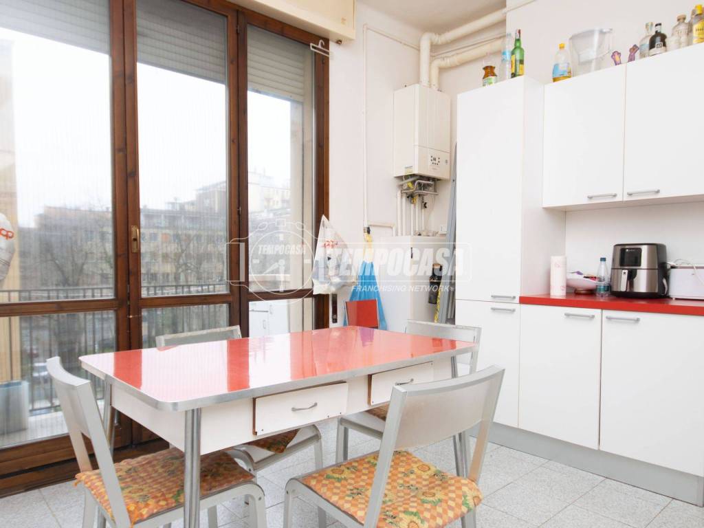 appartamento in vendita a Bologna in zona Quartiere Porto