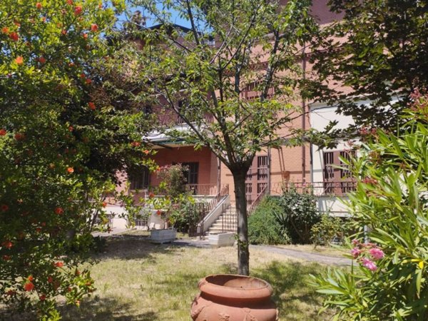 casa indipendente in vendita a Bologna in zona Savena