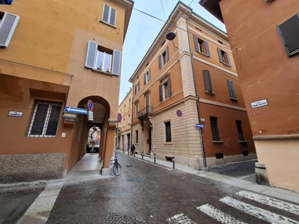 appartamento in vendita a Bologna in zona Centro Storico