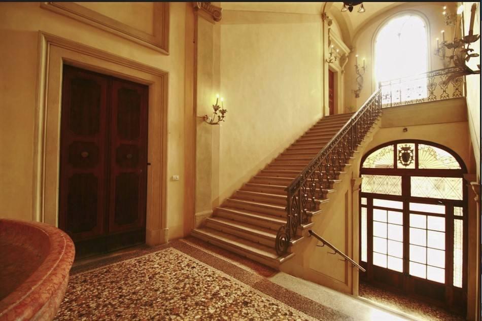 appartamento in vendita a Bologna in zona Centro Storico