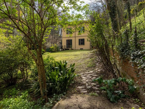 casa indipendente in vendita a Bologna in zona Santo Stefano