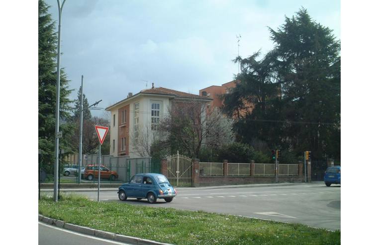casa indipendente in vendita a Bologna