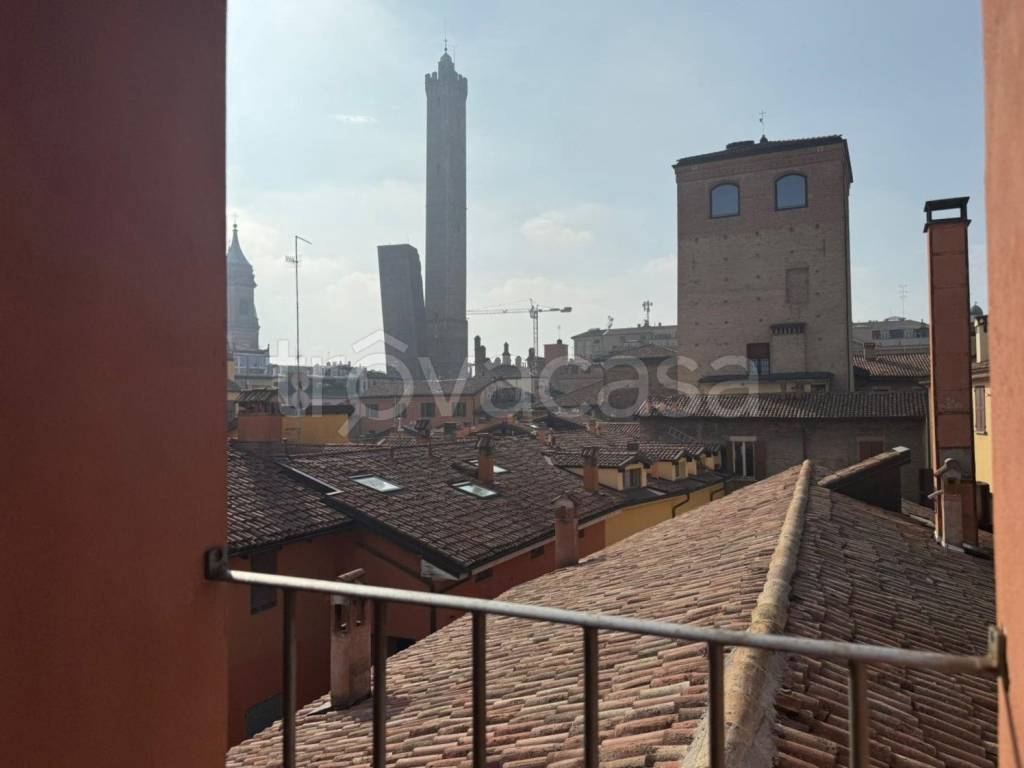 appartamento in vendita a Bologna in zona Centro Storico