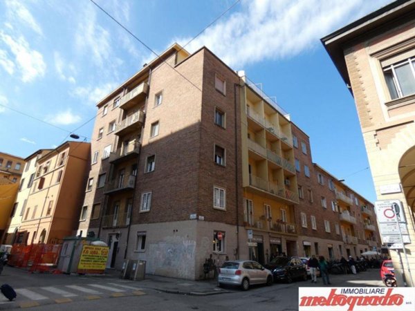 appartamento in vendita a Bologna in zona Centro Storico