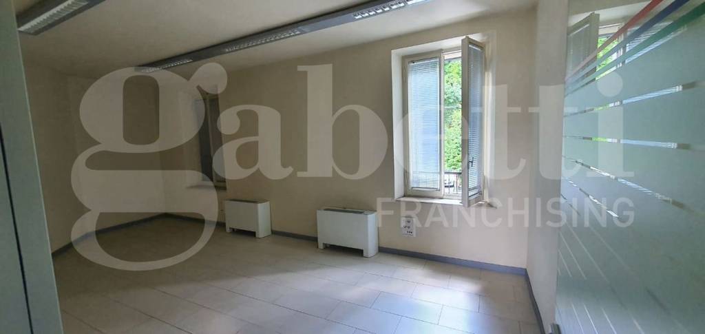 ufficio in vendita a Bologna