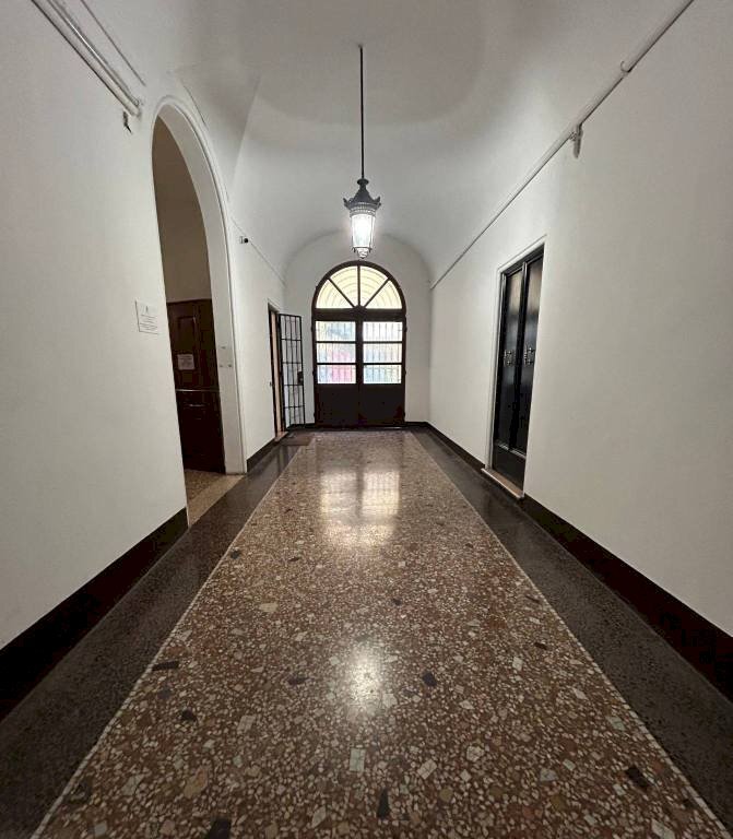 appartamento in vendita a Bologna in zona Centro Storico