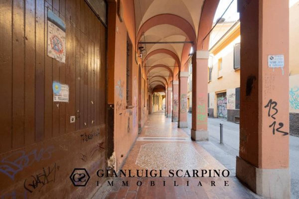 appartamento in vendita a Bologna in zona Centro Storico