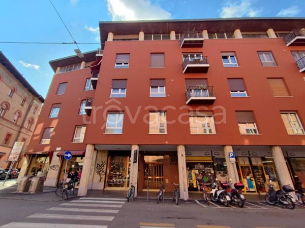 quadrivano in vendita a Bologna in zona San Vitale