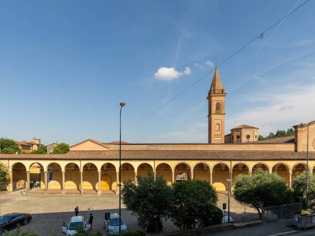 appartamento in vendita a Bologna in zona Colli
