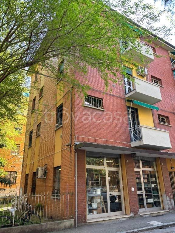 appartamento in vendita a Bologna in zona Bolognina