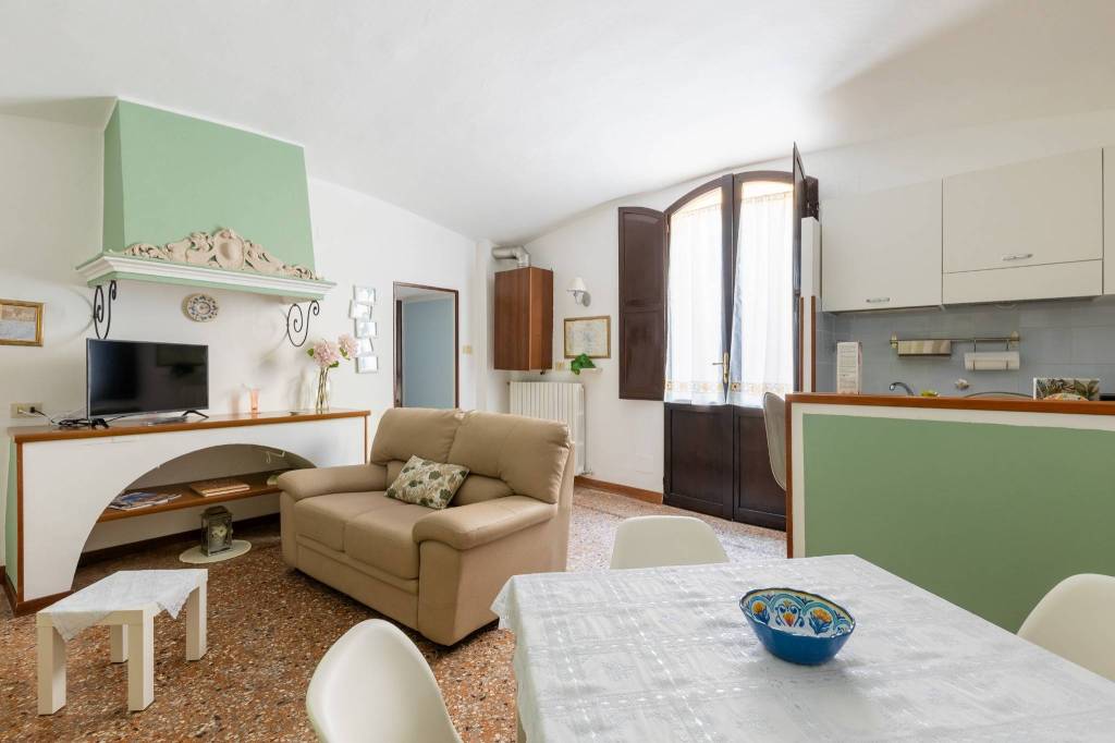 appartamento in vendita a Bologna in zona Colli
