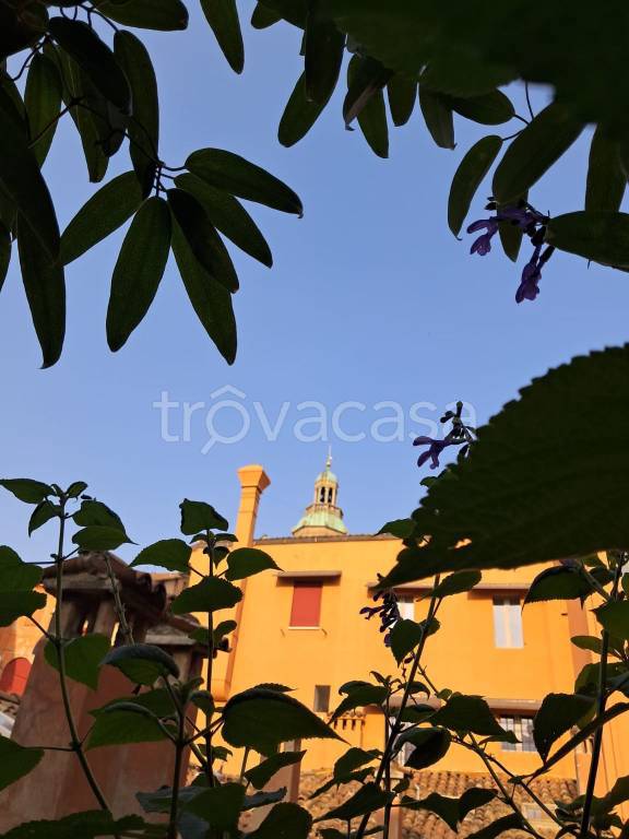 appartamento in vendita a Bologna in zona Centro Storico