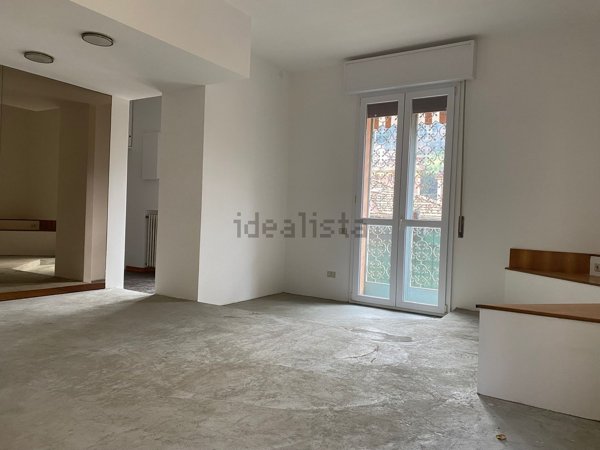 appartamento in vendita a Bologna in zona Santo Stefano