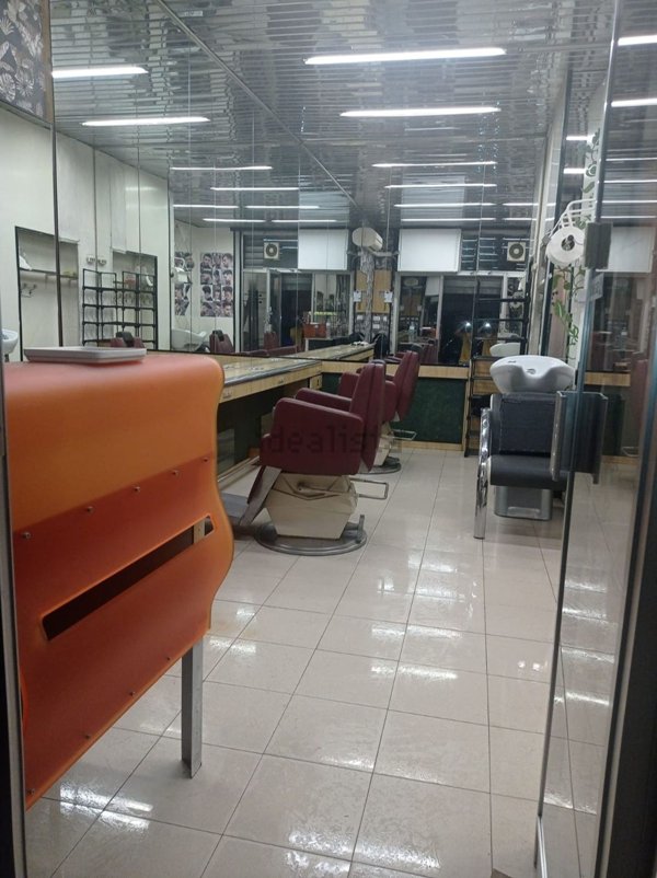 ufficio in vendita a Bologna in zona Corticella