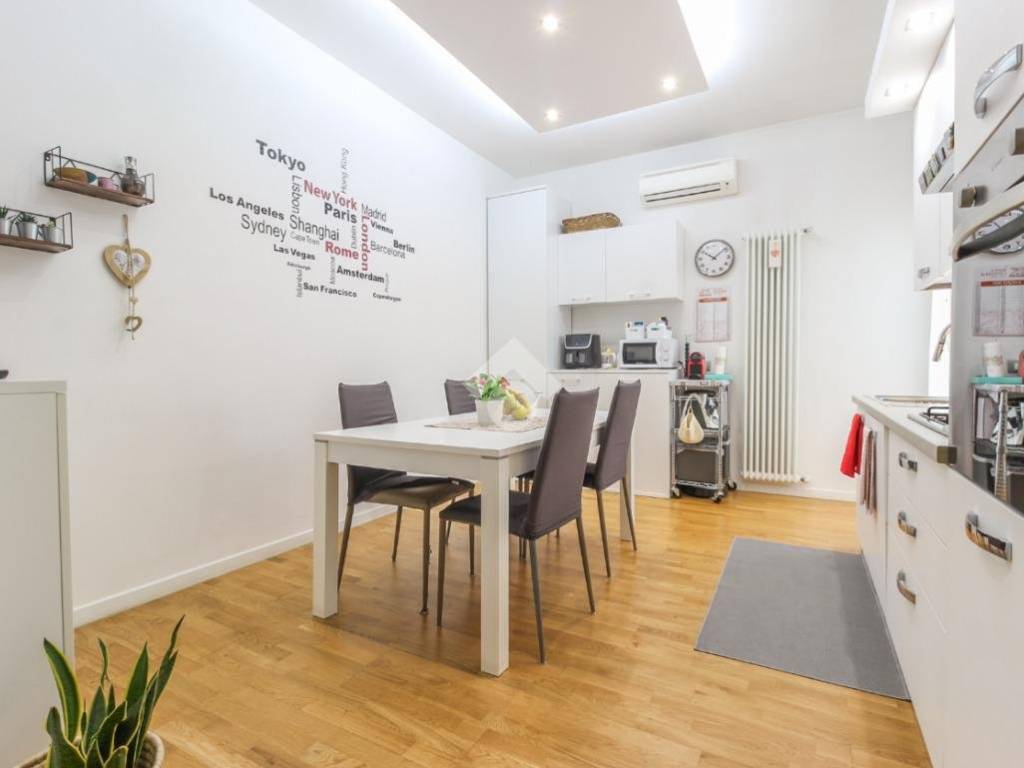 appartamento in vendita a Bologna in zona Savena