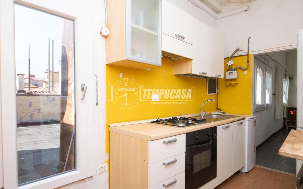 appartamento in vendita a Bologna in zona Santo Stefano