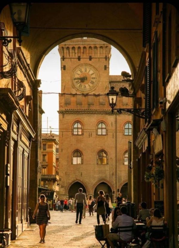 appartamento in vendita a Bologna in zona Centro Storico