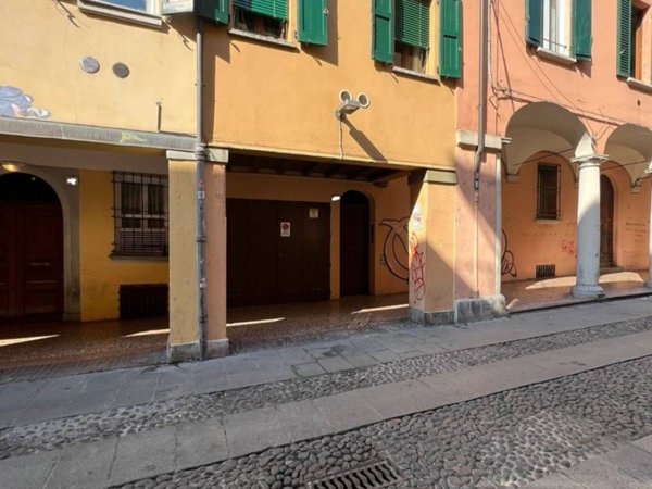 casa semindipendente in vendita a Bologna in zona Centro Storico